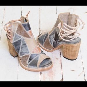 Freebird by Steve Madden 'Bay' Shoes